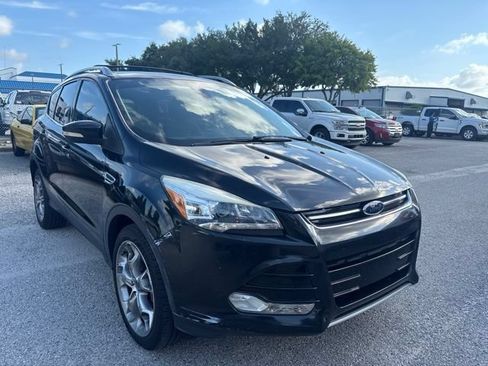 Used 2013 Ford Escape Titanium FWD image 3