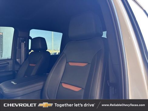 Certified 2024 GMC Sierra 2500 AT4 w/ AT4 Preferred Package image 13