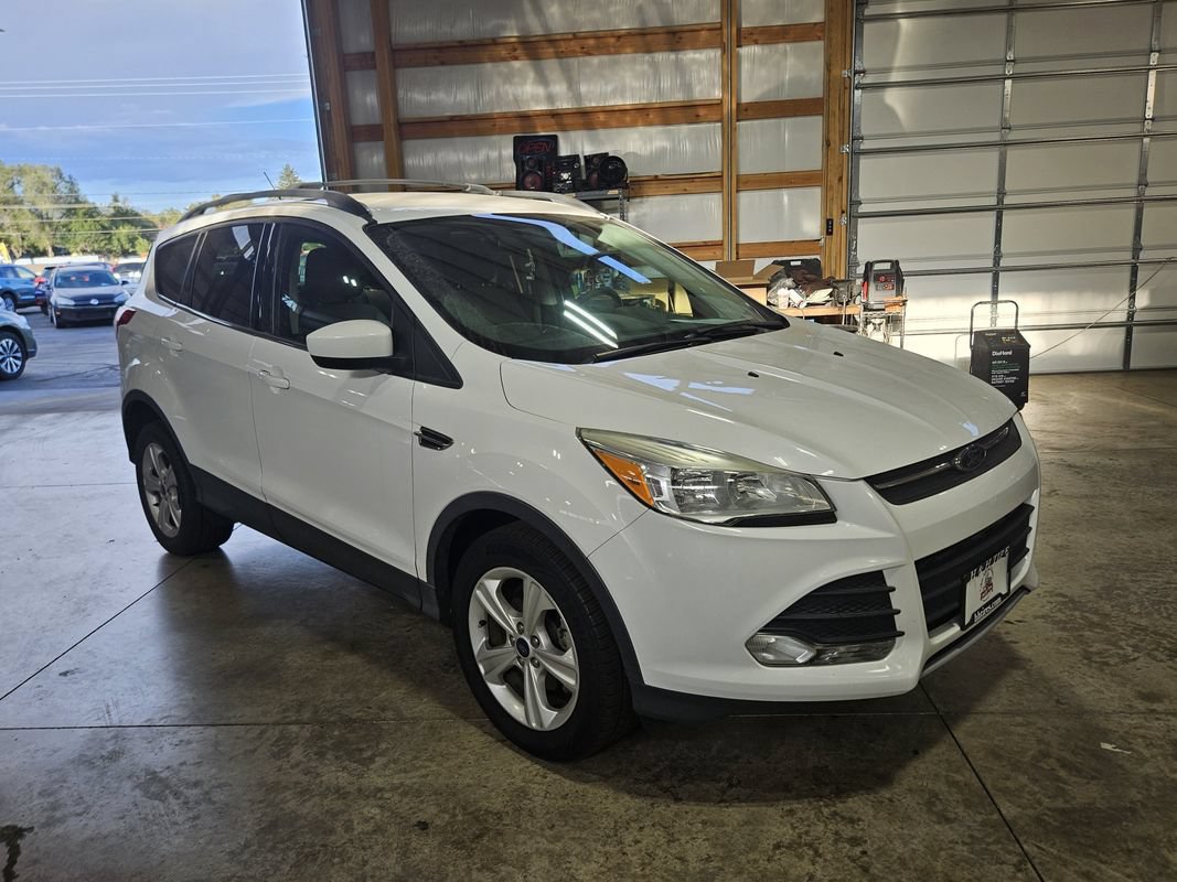 Used 2013 Ford Escape SE FWD image 10