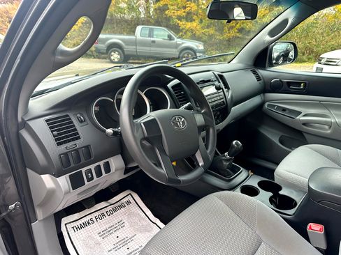 Used 2012 Toyota Tacoma 2WD Access Cab image 10