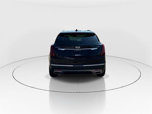 Used 2021 Cadillac XT5 Premium Luxury image 7