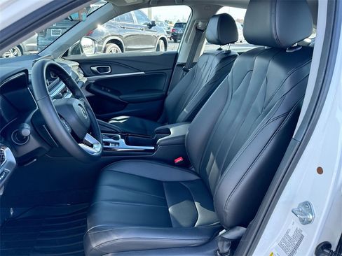 Used 2025 Acura Integra image 11