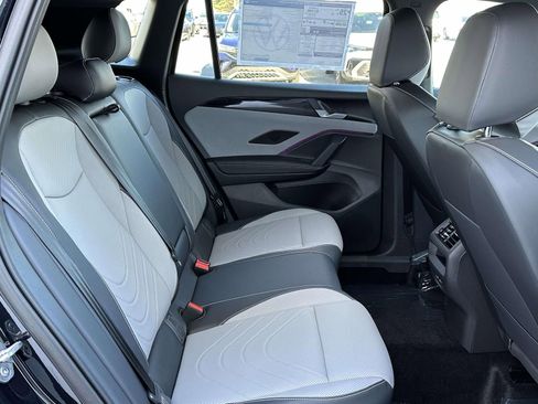 New 2026 Volkswagen Tiguan SE R-Line image 15
