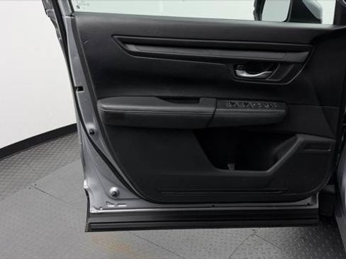 Used 2023 Honda CR-V LX image 11