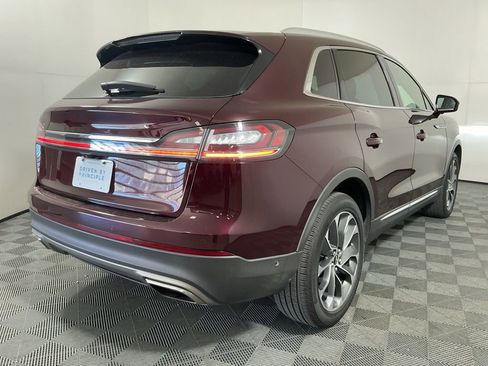 Used 2022 Lincoln Nautilus Reserve w/ Equipment Group 201A image 5