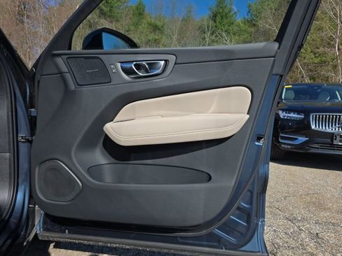 New 2026 Volvo XC60 B5 Plus w/ Climate Package AWD/4WD image 13