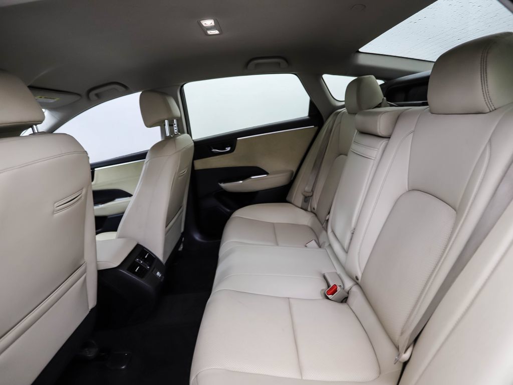 Used 2018 Honda Clarity Touring image 23