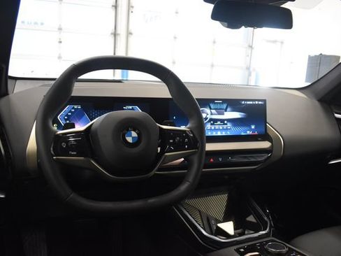 Used 2025 BMW X3 xDrive30i AWD/4WD image 23