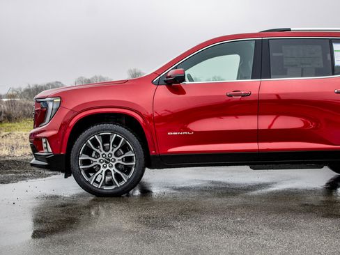 New 2026 GMC Acadia Denali Ultimate w/ LPO, All-Weather Package image 43