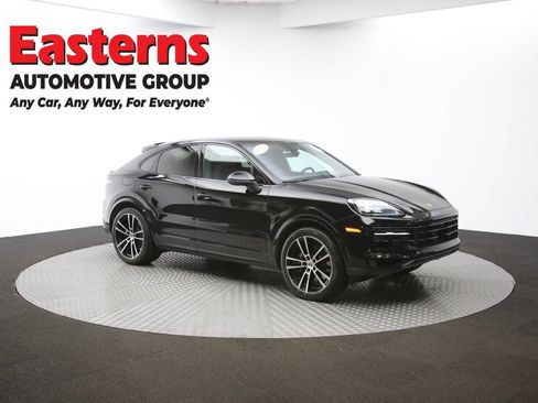 Used 2024 Porsche Cayenne Coupe w/ Premium Package Plus image 49