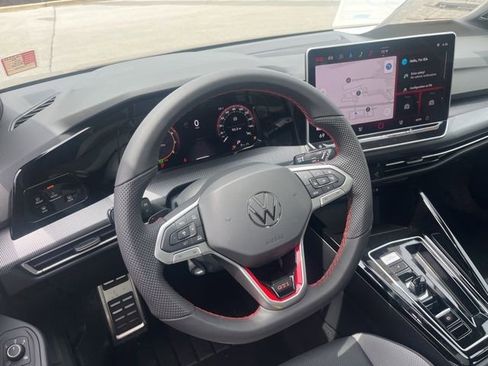 New 2025 Volkswagen GTI SE FWD image 34