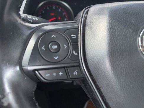 Used 2023 Toyota Camry XSE FWD image 31