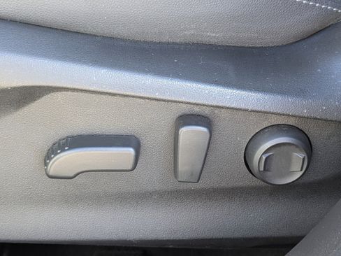 Used 2020 Subaru Forester Premium image 23