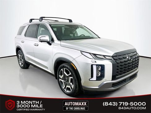 Used 2023 Hyundai Palisade Limited image 1
