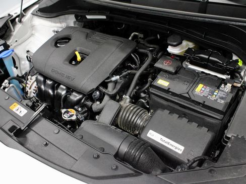 Used 2024 Kia Soul LX w/ Option Group 015 FWD image 17