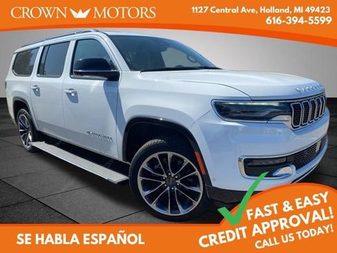 Used 2024 Jeep Wagoneer L Series III w/ Premium Group I AWD/4WD image 1