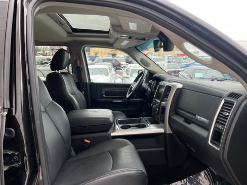 Used 2016 RAM 2500 Laramie image 31