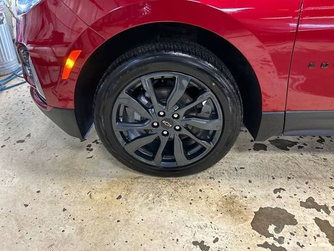 Used 2022 Chevrolet Equinox RS image 26