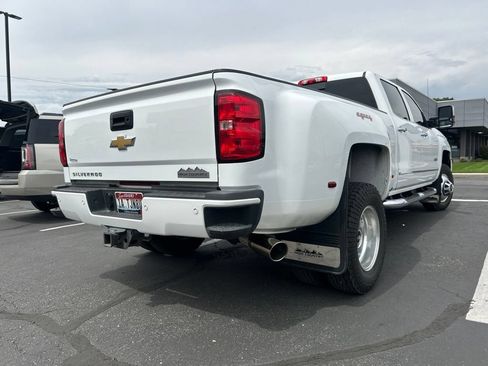 Used 2016 Chevrolet Silverado 3500 High Country w/ Duramax Plus Package AWD/4WD image 5