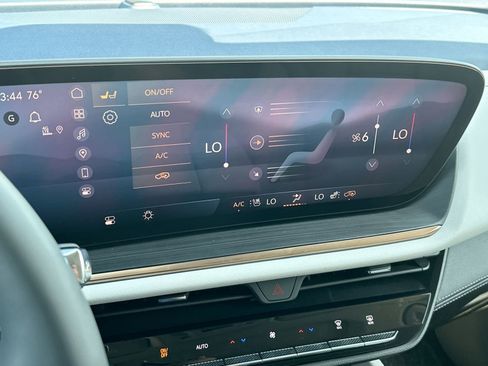 New 2025 Buick Envision Avenir image 10