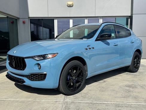 Certified 2022 Maserati Levante GT AWD/4WD image 4