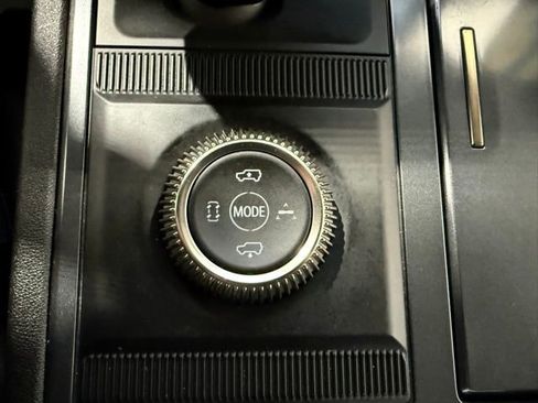 Used 2024 GMC Hummer EV 3X AWD/4WD image 38