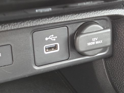 Used 2023 Honda Civic LX image 4