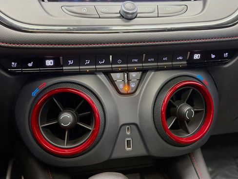 Used 2020 Chevrolet Blazer RS image 10