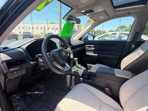 Used 2025 Honda CR-V EX image 21
