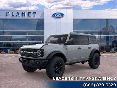 New 2026 Ford Bronco Badlands w/ Wildtrak Package
