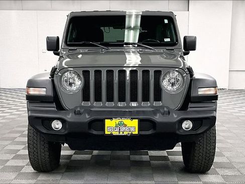 Used 2021 Jeep Wrangler Sport S image 4