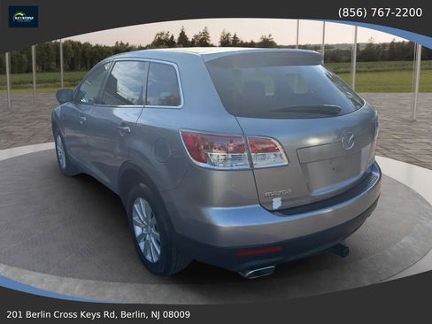 Used 2009 MAZDA CX-9 Touring w/ Moonroof & Bose Audio Pkg image 3