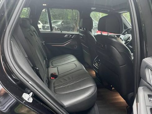 Used 2019 BMW X5 xDrive50i w/ M Sport Package AWD/4WD image 13