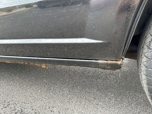 Used 2009 Dodge Caliber SXT image 36