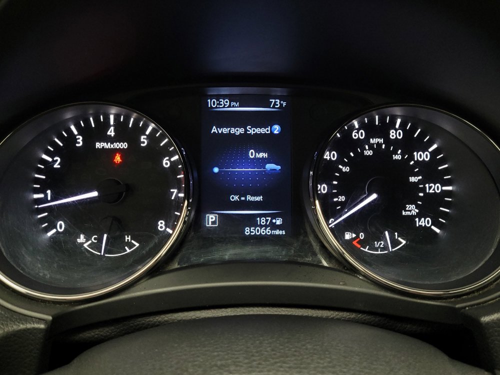 Used 2017 Nissan Rogue SV FWD image 23