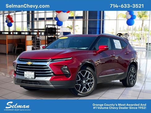 Used 2023 Chevrolet Blazer Premier w/ Driver Confidence II Package FWD image 1