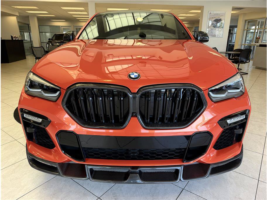 Used 2021 BMW X6 sDrive40i w/ M Sport Package RWD image 2