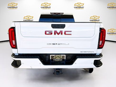 Used 2020 GMC Sierra 2500 Denali w/ Denali Ultimate Package image 6