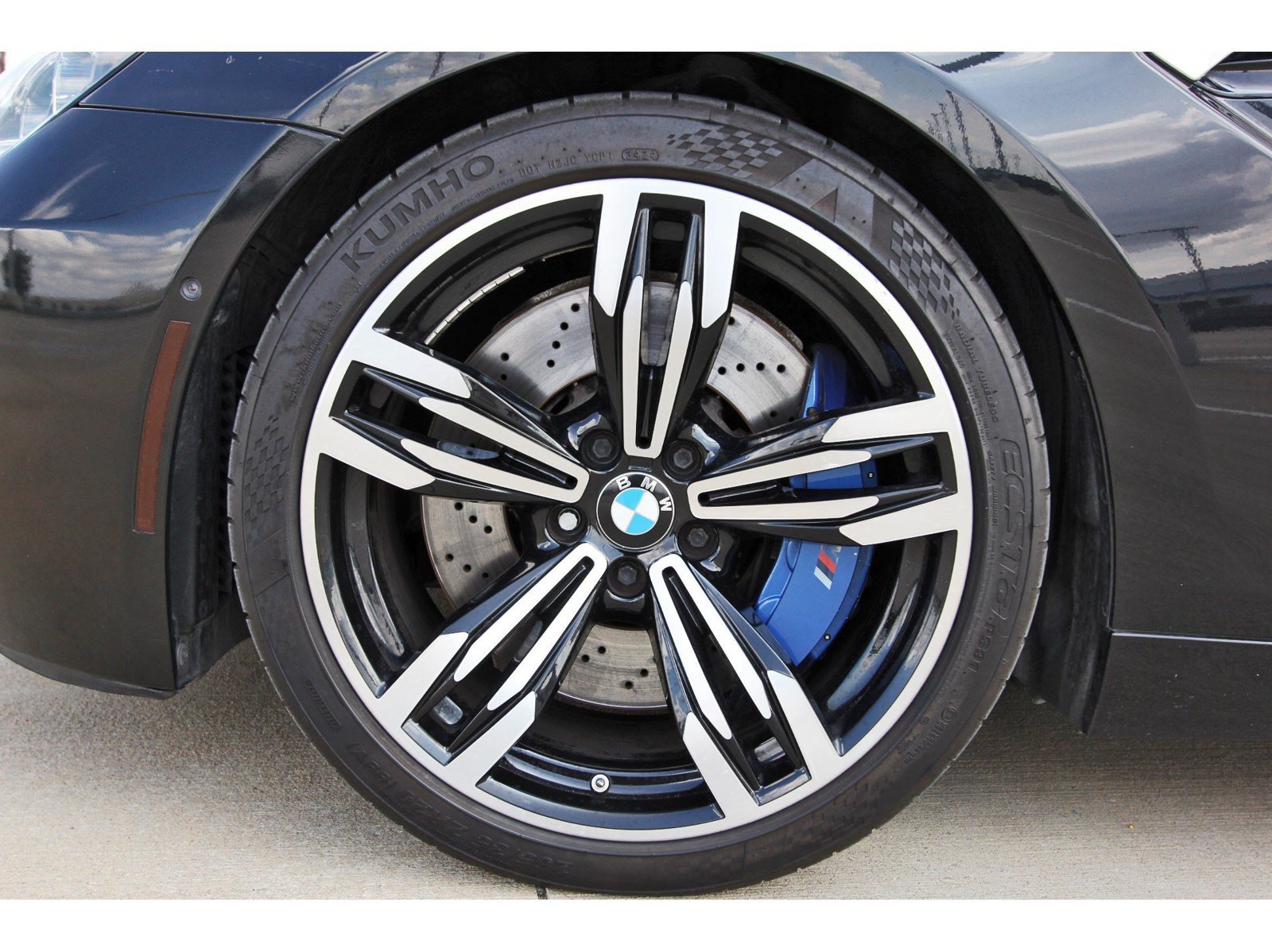 Used 2017 BMW M6 Gran Coupe RWD image 36