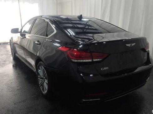 Used 2018 Genesis G80 3.8 RWD image 2