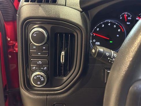 Used 2024 GMC Sierra 2500 Pro w/ Convenience Package image 25