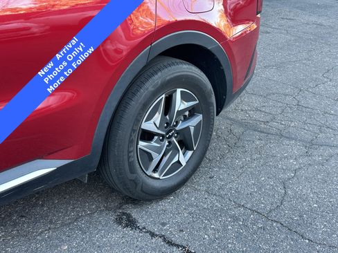 Used 2022 Kia Sorento S image 14