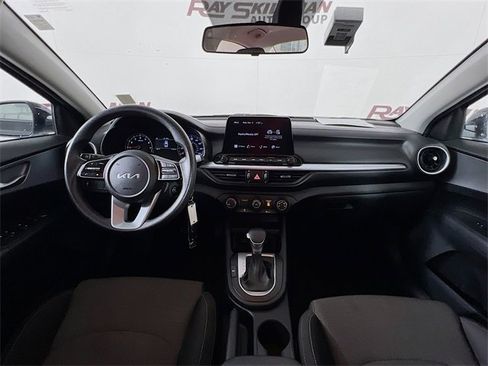 Used 2023 Kia Forte LXS image 22