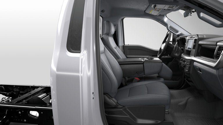 New 2026 Ford F550 4x4 Regular Cab Super Duty image 36