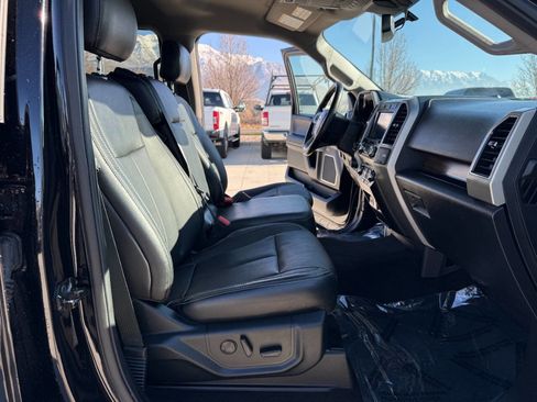 Used 2020 Ford F150 Lariat w/ Max Trailer Tow Package image 26