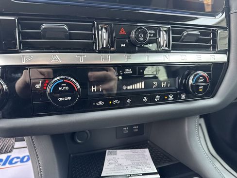 New 2026 Nissan Pathfinder SV AWD/4WD image 19