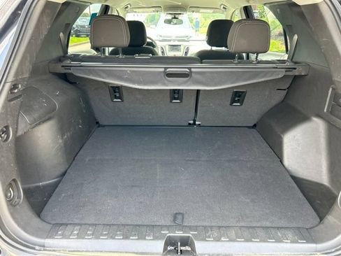 Used 2022 Chevrolet Equinox LT FWD image 11