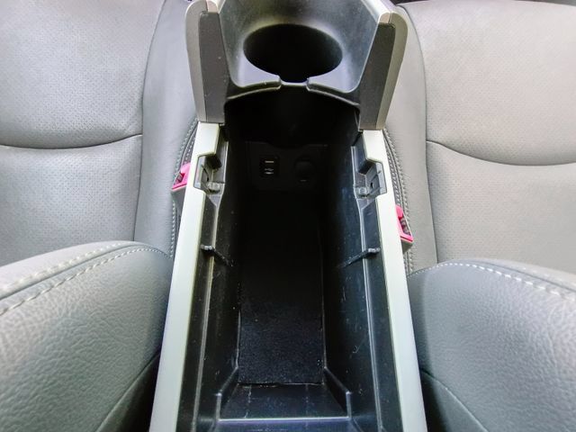 Used 2012 Toyota Prius Two FWD image 38