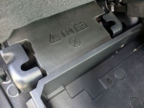 Certified 2024 Ford F150 XLT w/ Equipment Group 302A MID image 38