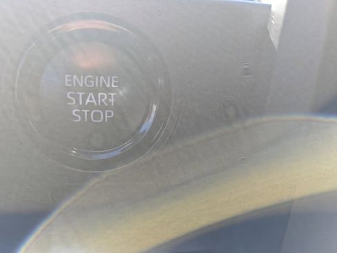 Certified 2024 Toyota Tacoma SR5 image 25